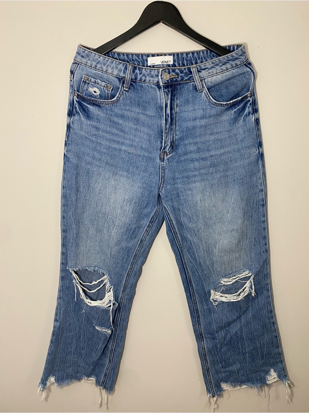 Vervet Distressed Cropped Women's Blue Jeans size 30